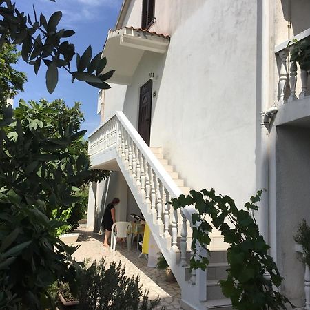 فندق House Irena بودفا المظهر الخارجي الصورة